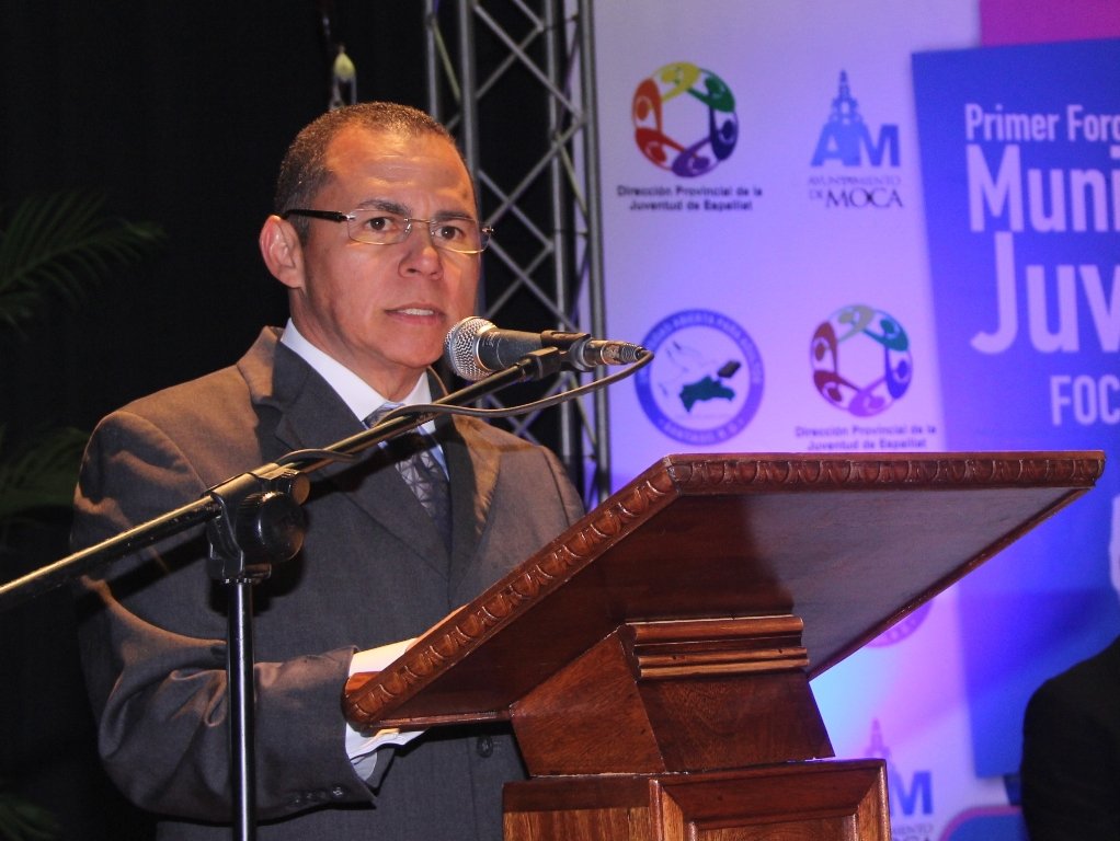 Alcalde Lic. Remberto Cruz en FOCOMUJ 2013